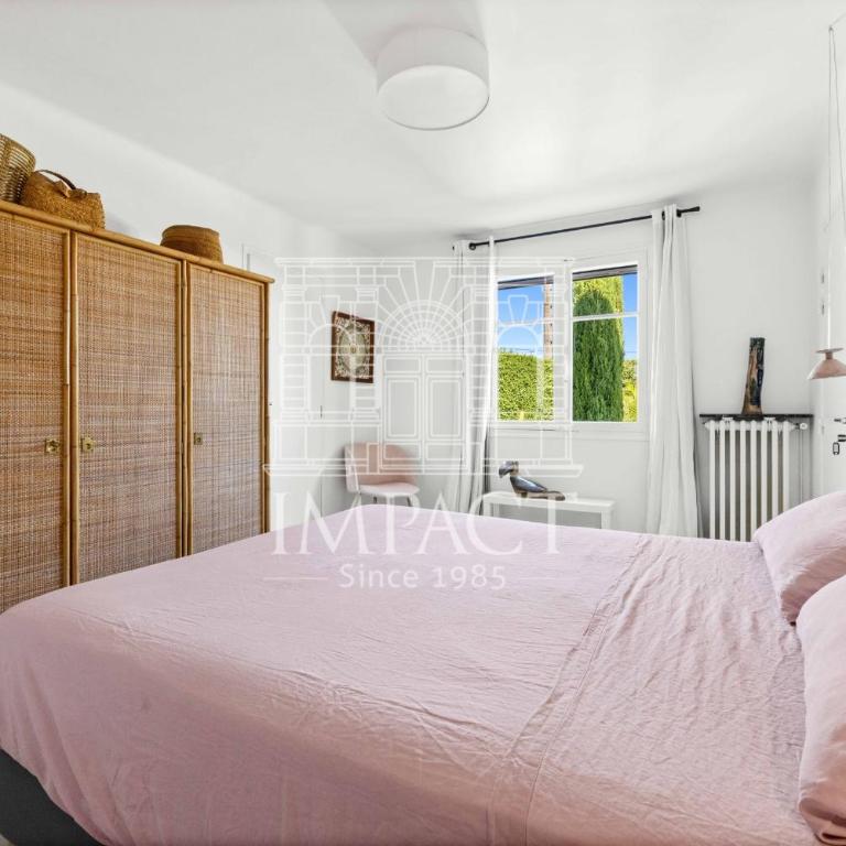 Ref 2182 - Seasonal rental in Golfe-Juan - Villa 190 m - Villa - 12