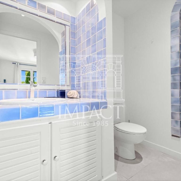 Ref 2182 - Seasonal rental in Golfe-Juan - Villa 190 m - Villa - 13