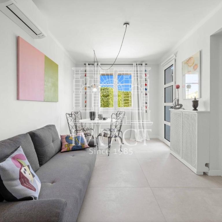 Ref 2182 - Seasonal rental in Golfe-Juan - Villa 190 m - Villa - 15