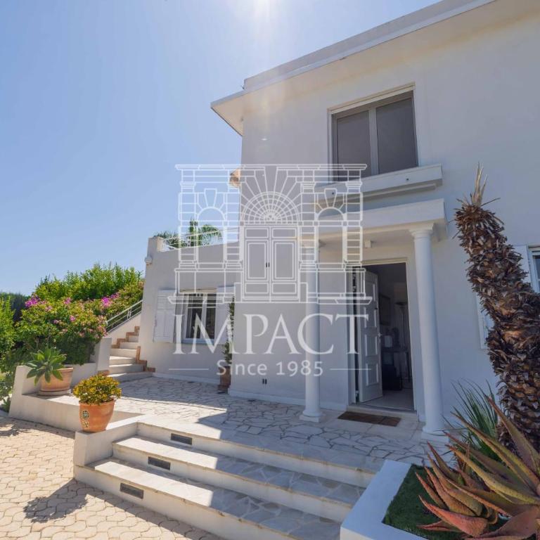 Ref 2182 - Seasonal rental in Golfe-Juan - Villa 190 m - Villa - 26