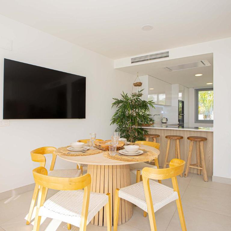 One Residences - 2 bedroom penthouse with jacuzzi and panoramic view - Apartamento con vistas y balcón - 7
