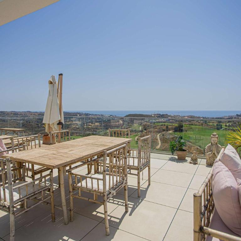 One Residences - 2 bedroom penthouse with jacuzzi and panoramic view - Apartamento con vistas y balcón - 27
