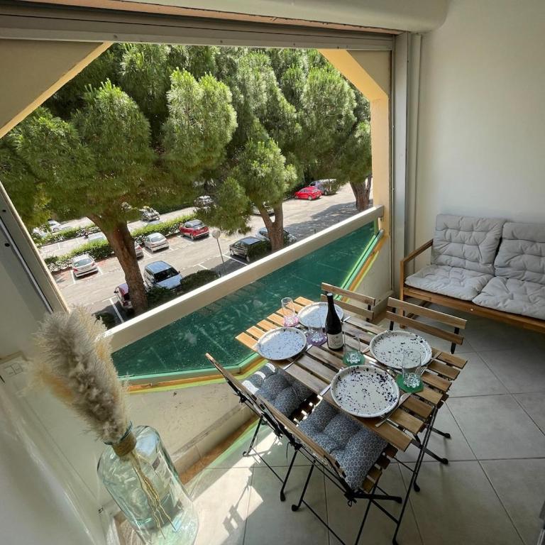 2 bedroom apartment near the sea with parking - Appartement 2 Chambres - 4