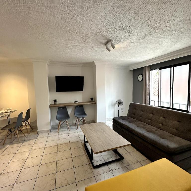 Central Apartment and Spacious balcony, San Gil - Apartamento - 11