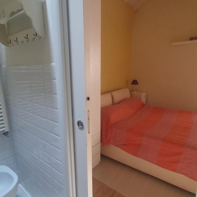 Sotto Le Stelle Home - una Baita in città - Appartamento con 2 Camere da Letto - 8