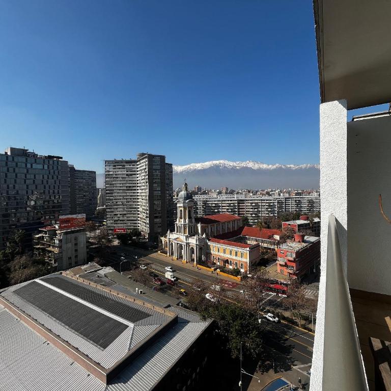 Living Santa Beatriz - One-Bedroom Apartment - 32