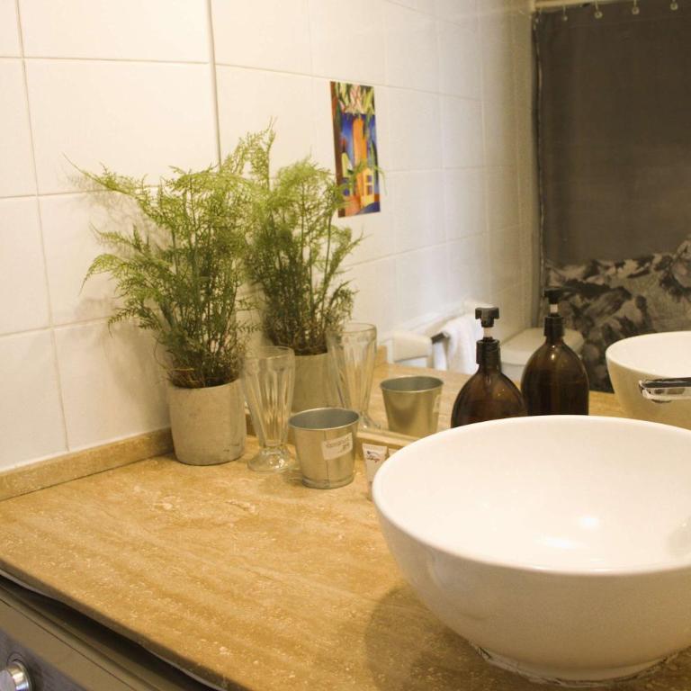HOM I 2PAX, AA, Wifi, Smart TV, con acceso rápido a todo Santiago - Apartment - 17