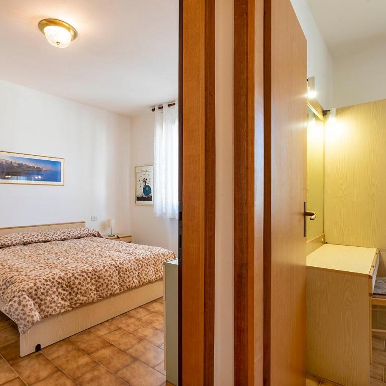 Residence San Zeno - vicino centro,lago parcheggio - Two-Bedroom Apartment - 7