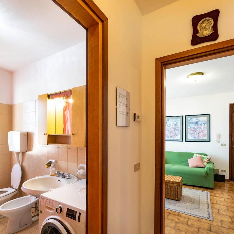 Residence San Zeno - vicino centro,lago parcheggio - Two-Bedroom Apartment - 14