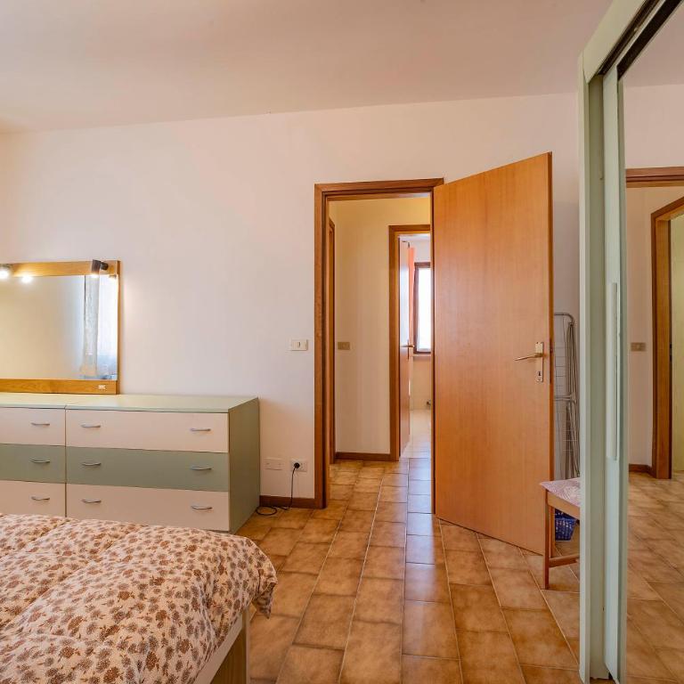 Residence San Zeno - vicino centro,lago parcheggio - Two-Bedroom Apartment - 24