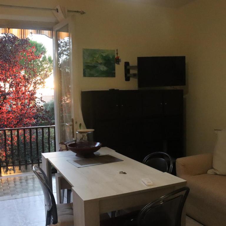 Monika Holiday 12 Beatrice Home - One-Bedroom Apartment - 35