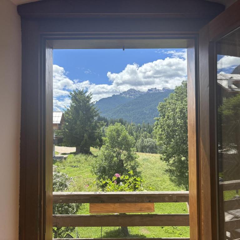Casa Alpina centrale con vista sulle Dolomiti - Apartment mit Blick auf die Berge - 19