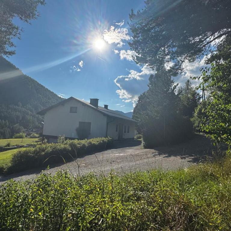 Dein Ferienhaus in Kärnten, Bad Bleiberg - Erholung, Natur und Komfort - Haus mit 3 Schlafzimmern - 2