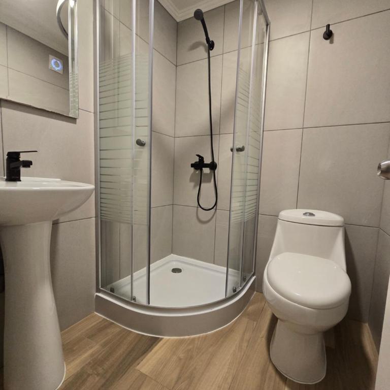 Aparthotel Don Alonso - Habitación Doble con baño privado - 3