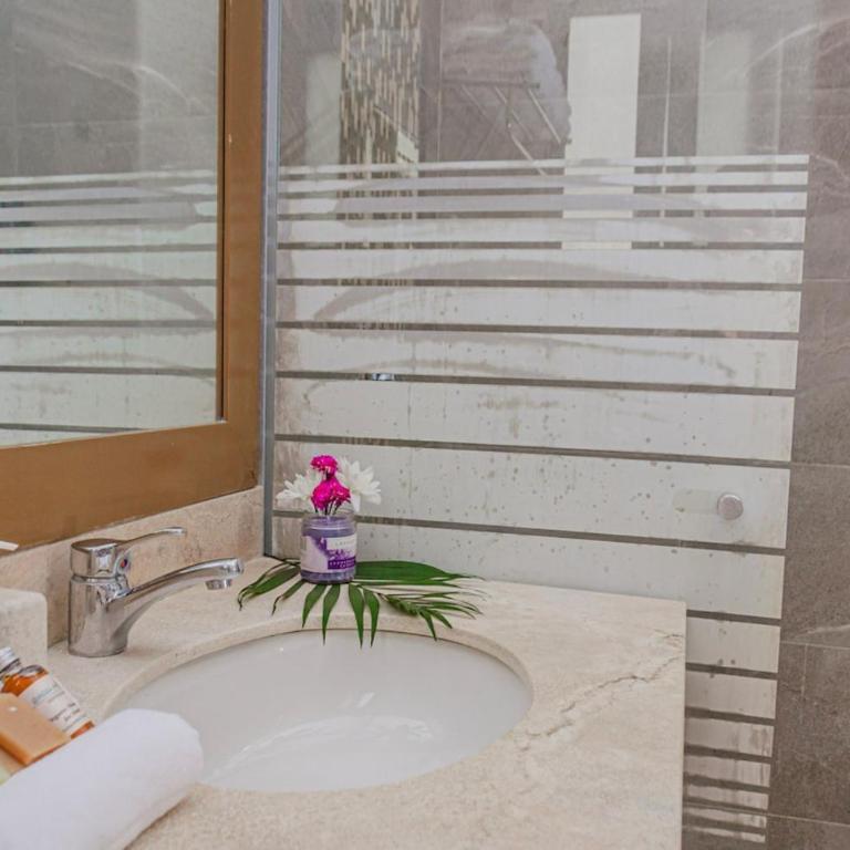 Studio Grand Fifty by Riviera Maya Suites - Family Studio - 55