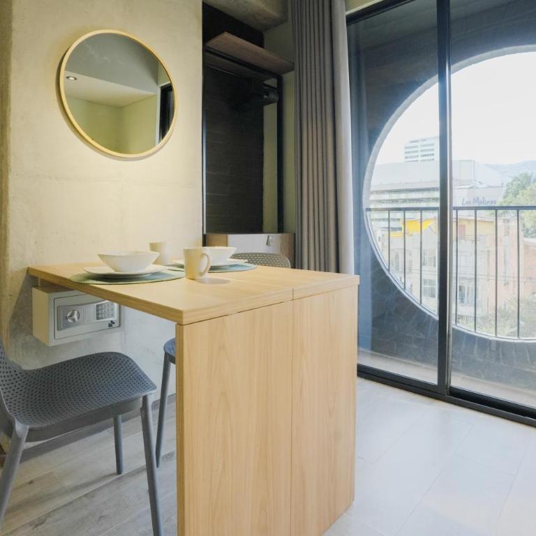 BRENT 30 Living - Deluxe Double Studio - 9