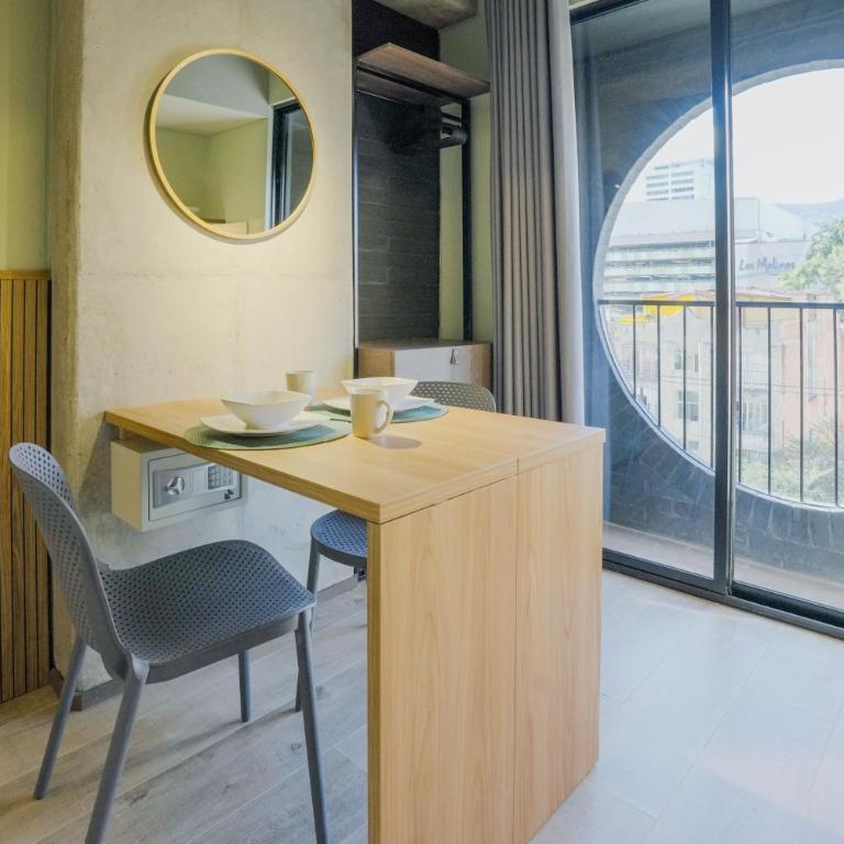 BRENT 30 Living - Deluxe Double Studio - 6
