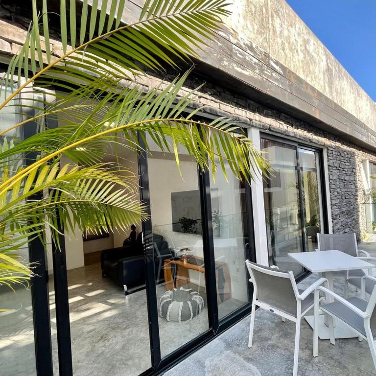 Exclusivo 3 Hab, Terraza Privada, Alberca y Asador - Three-Bedroom Apartment - 19