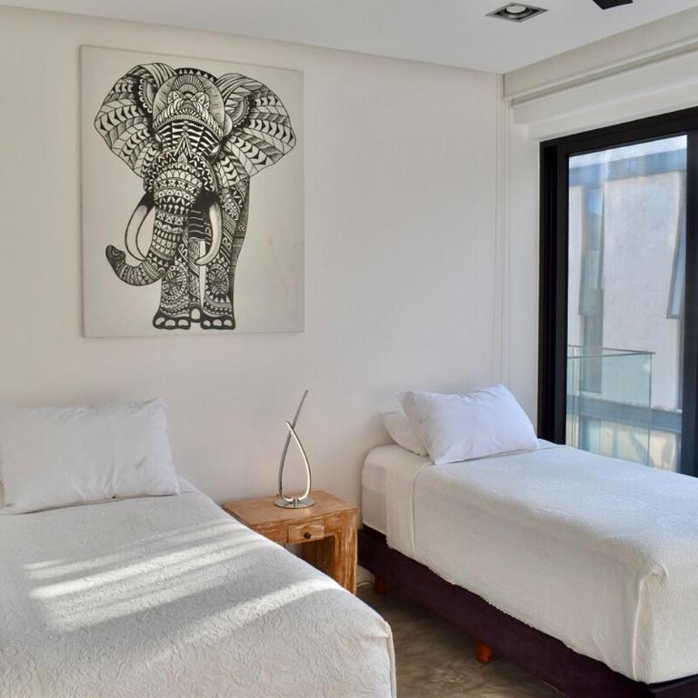 Exclusivo 3 Hab, Terraza Privada, Alberca y Asador - Three-Bedroom Apartment - 24