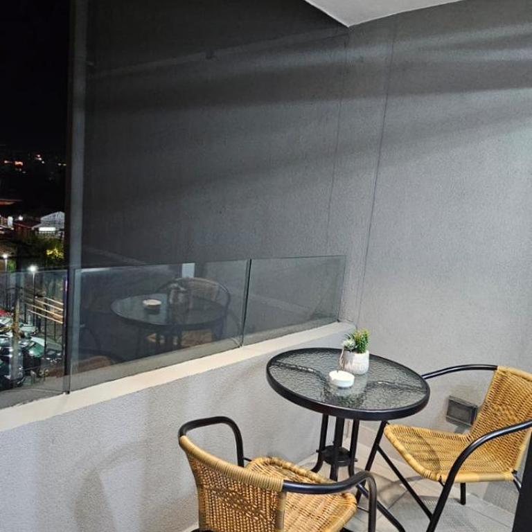 Apartamento moderno con estacionamiento - One-Bedroom Apartment - 4