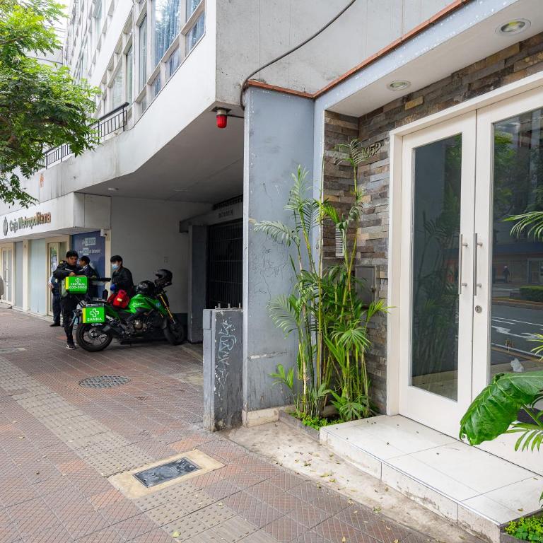 Larco C2 - Two-Bedroom Apartment - 15
