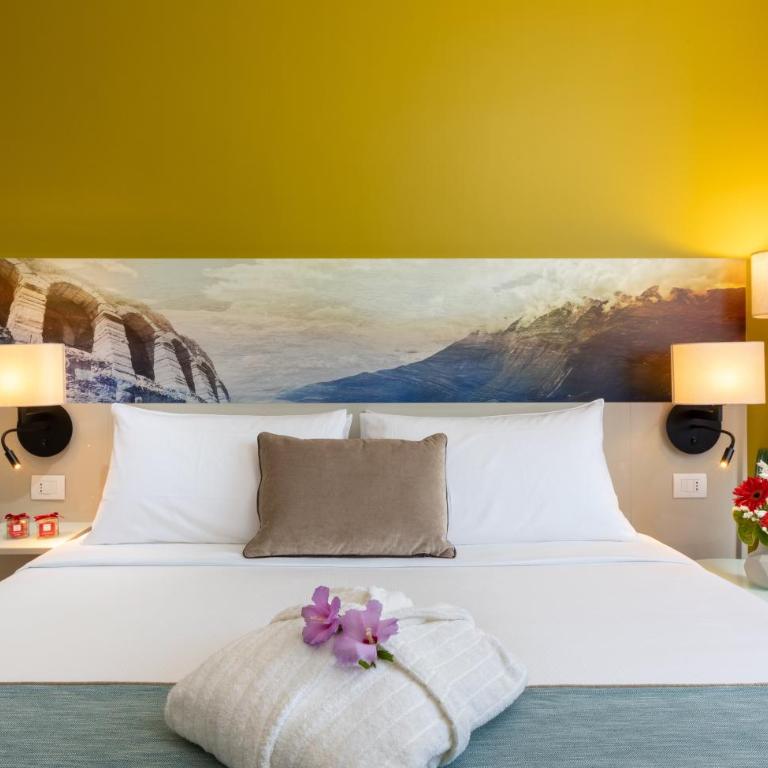 Leonardo Hotel Verona - Superior Double or Twin Room - 2