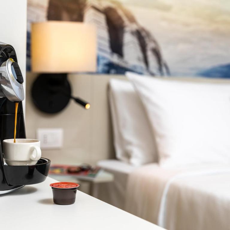 Leonardo Hotel Verona - Superior Double or Twin Room - 6