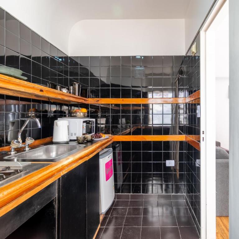 Corazón de Retiro, con cochera piscina y sauna - Apartamento de 1 dormitorio - 6