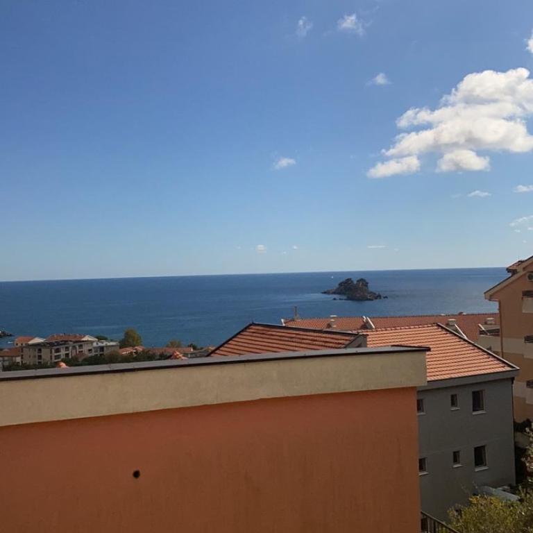 Apartments Ivan - Apartman sa 2 Spavaće Sobe, Terasom i Pogledom na More - 10