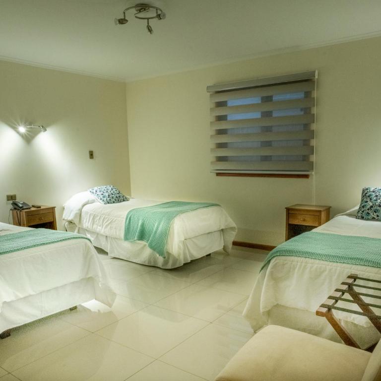 Hostal Francis Drake - Habitación Triple - 2