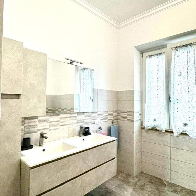 Tor Vergata Smart Living - Camera Matrimoniale con Bagno Privato - 5