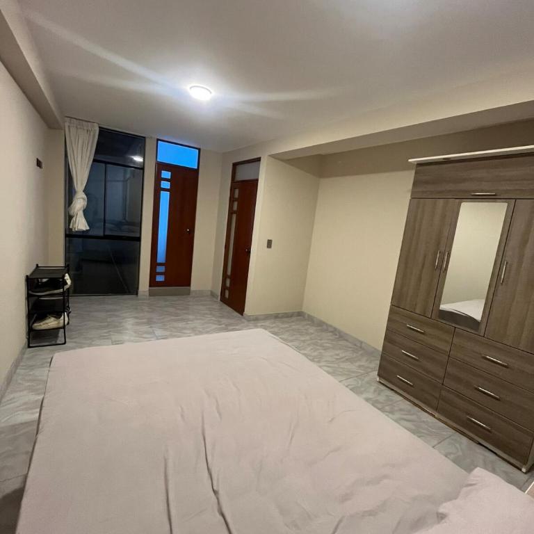 Departamento de Estreno Amplio y Confortable - Two-Bedroom Apartment - 3