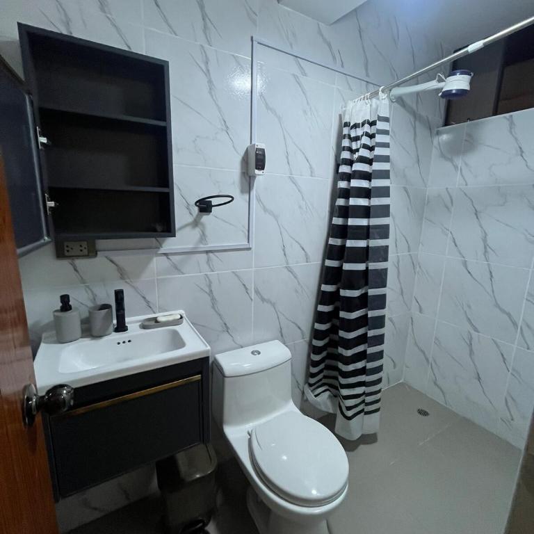 Departamento de Estreno Amplio y Confortable - Two-Bedroom Apartment - 15