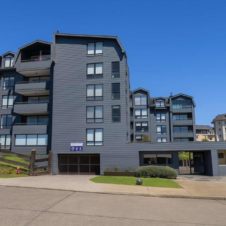 HOM I Vista al Lago Depto con Estacionamiento - Apartamento - 12
