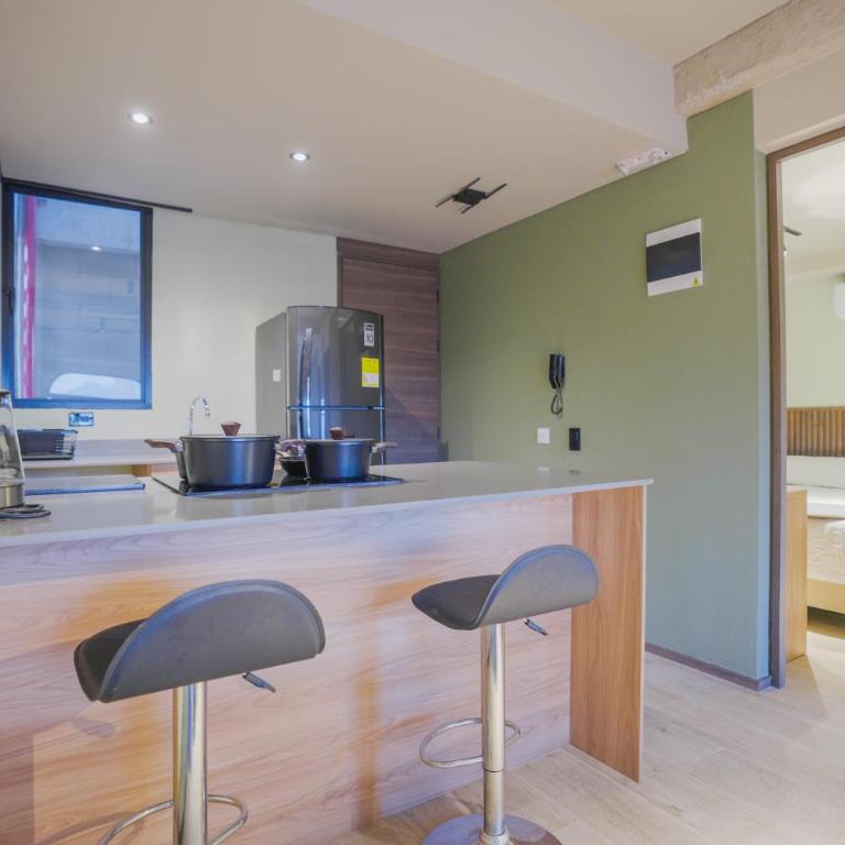 BRENT 30 Living - Two-Bedroom Deluxe Apartment - 13