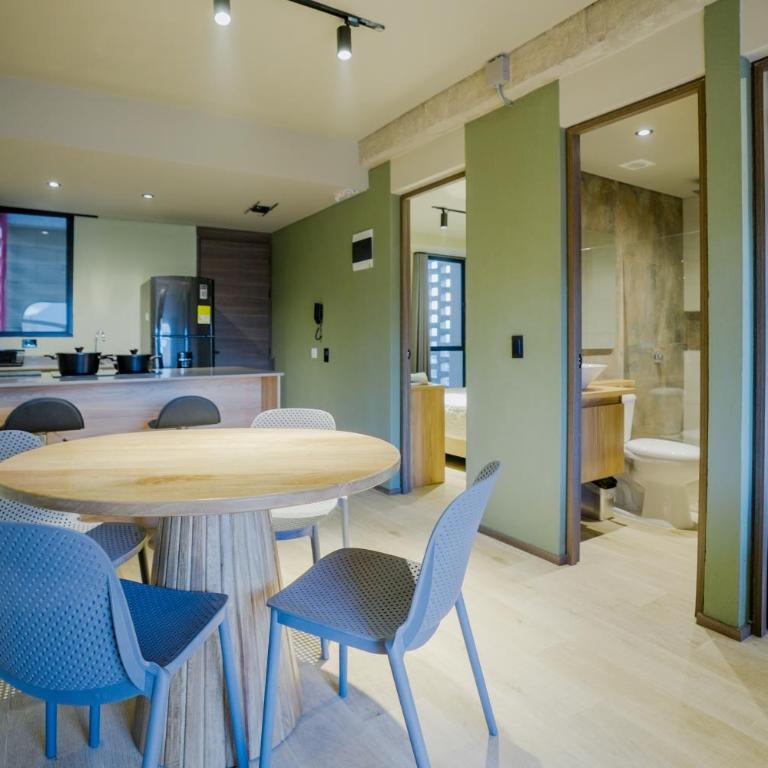 BRENT 30 Living - Two-Bedroom Deluxe Apartment - 17