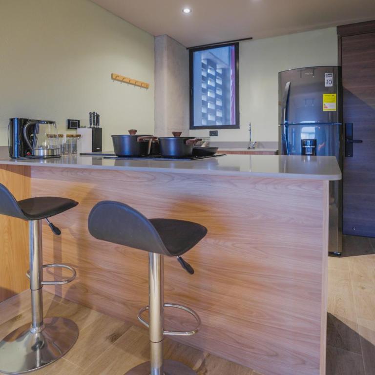 BRENT 30 Living - Two-Bedroom Deluxe Apartment - 18
