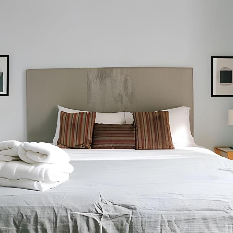 Edificio Jujuy 84 - 12 Deptos - Apartamento con ducha - 18