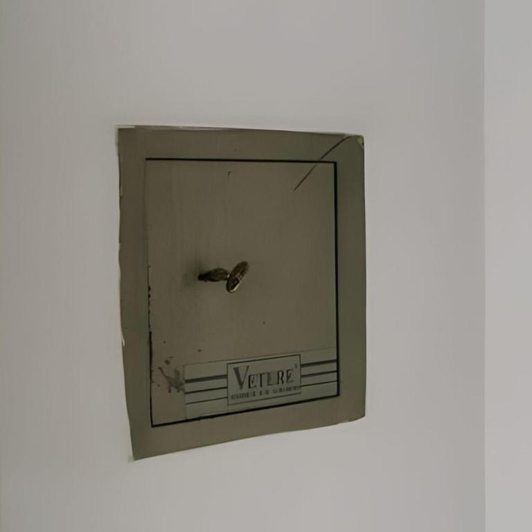 Edificio Jujuy 84 - 12 Deptos - Apartamento con ducha - 22