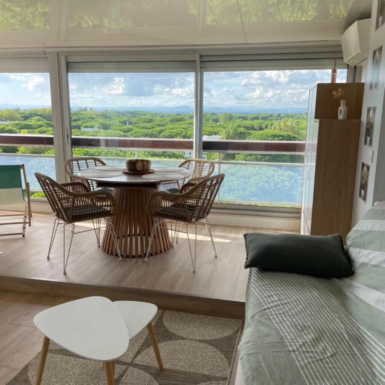 Vue panoramique pour ce grand studio en centre ville - Deluxe Studio - 61