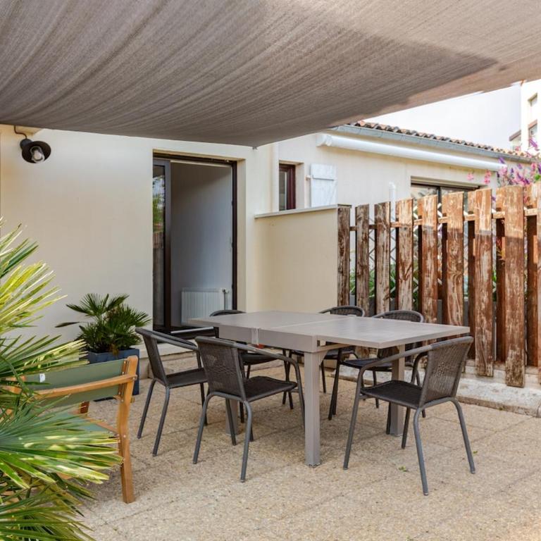 Diane - Beach, Wi-Fi, sleeps 6, Modern and Neat - Appartamento con 3 Camere da Letto - 3