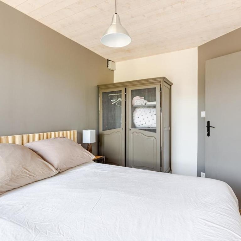 Diane - Beach, Wi-Fi, sleeps 6, Modern and Neat - Appartamento con 3 Camere da Letto - 9
