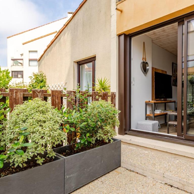 Diane - Beach, Wi-Fi, sleeps 6, Modern and Neat - Appartamento con 3 Camere da Letto - 42