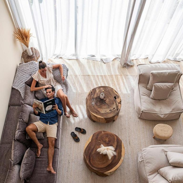 luxury Mistiq Villa private pool and art - Three-Bedroom Villa - 11