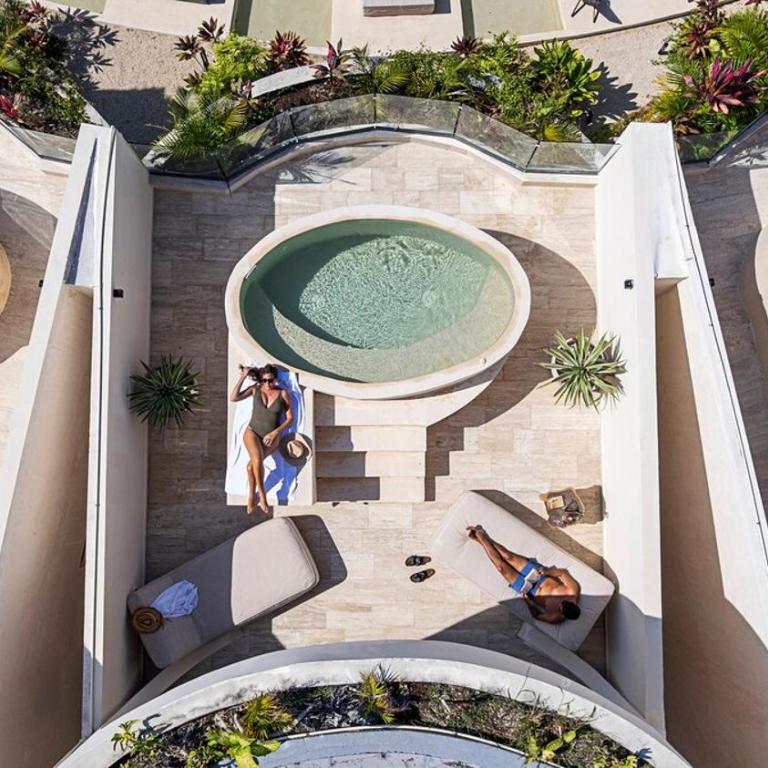 luxury Mistiq Villa private pool and art - Three-Bedroom Villa - 2