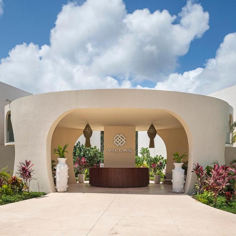 luxury Mistiq Villa private pool and art - Three-Bedroom Villa - 22
