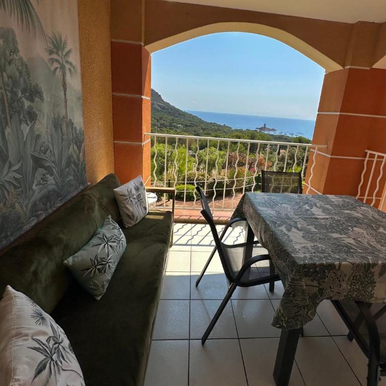 Appartement vue mer exceptionnelle Cap Estérel - Apartamento de 1 dormitorio - 1