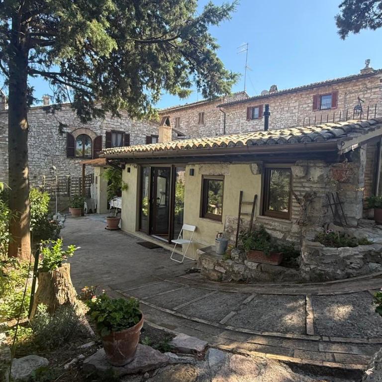 Sorgiva - One-Bedroom House - 32