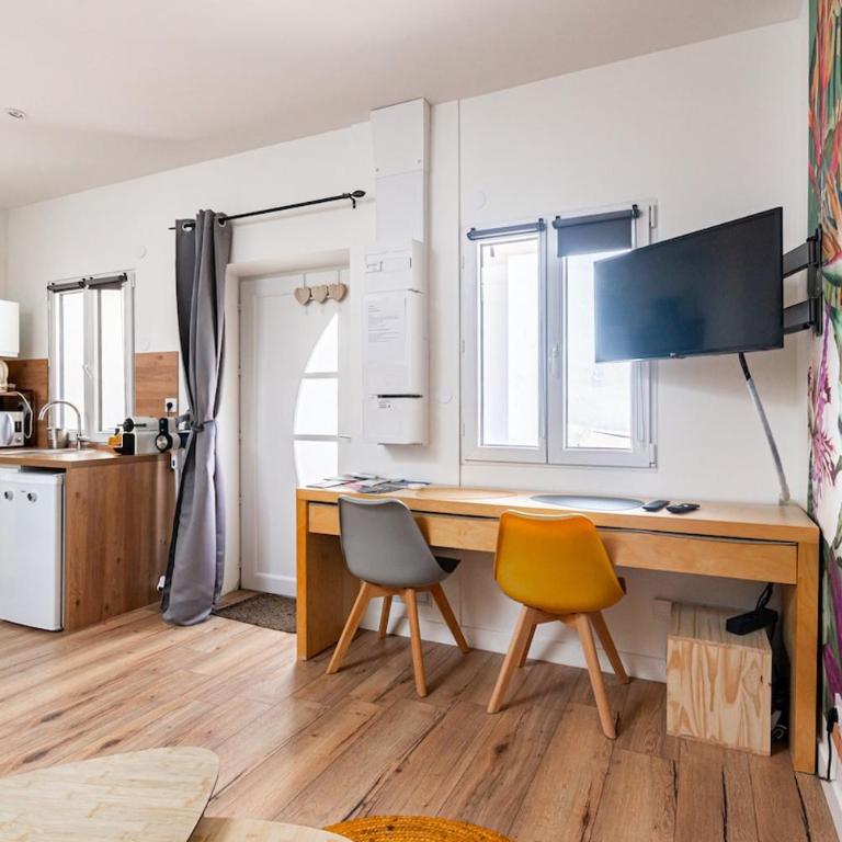 Studio avec Spa Privatif & Terrasse Jungle Dijon Centre - Appartamento Monolocale - 10
