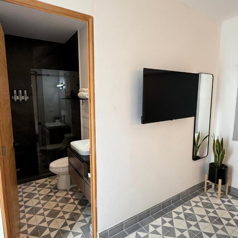 Suites Heriberto Frías - Double Room with Private Bathroom - 5